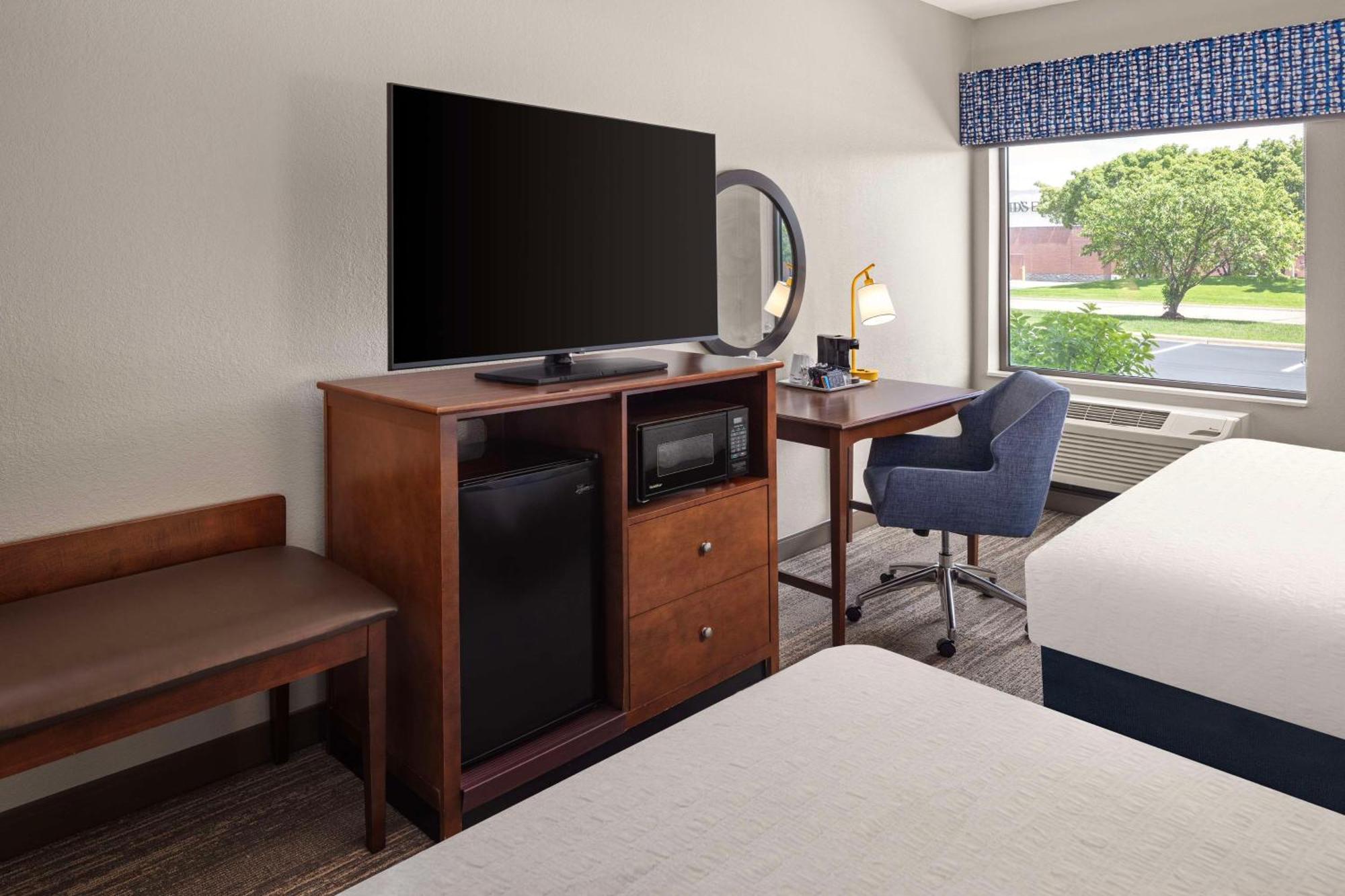 Hampton Inn Minneapolis Northwest Maple Grove Buitenkant foto
