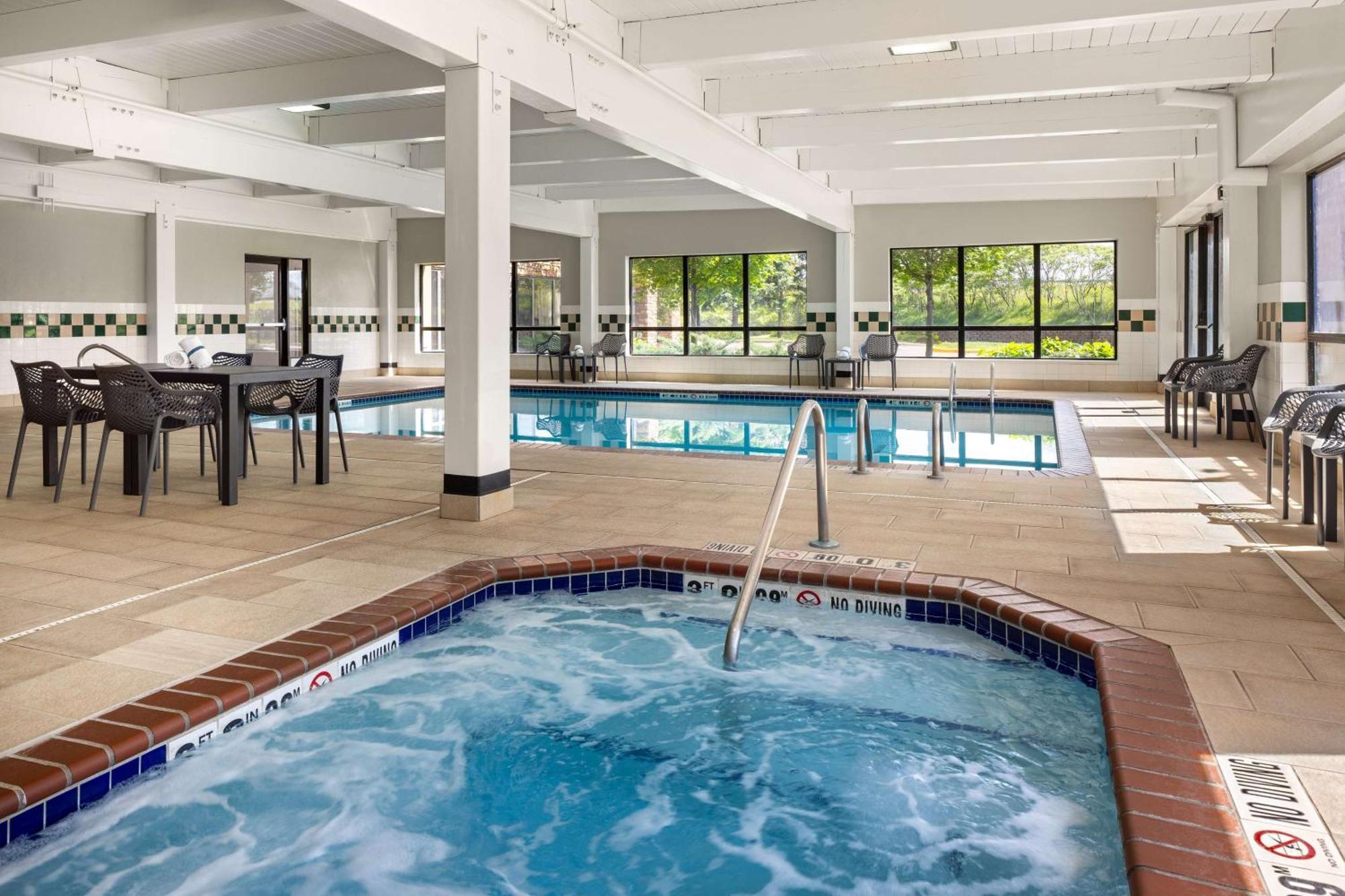 Hampton Inn Minneapolis Northwest Maple Grove Buitenkant foto