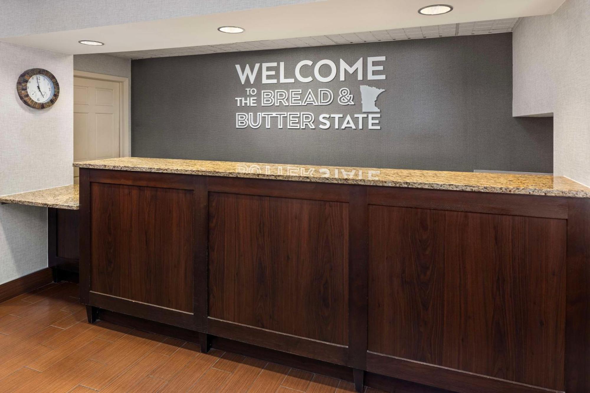 Hampton Inn Minneapolis Northwest Maple Grove Buitenkant foto